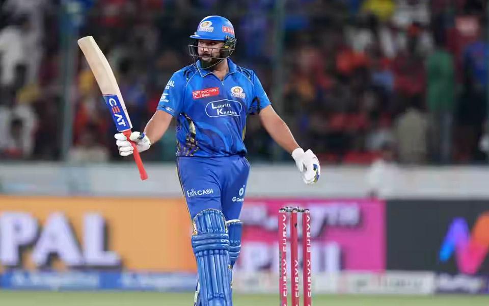 Mumbai Indians clinch seven-wicket victory over Sunrisers Hyderabad in IPL