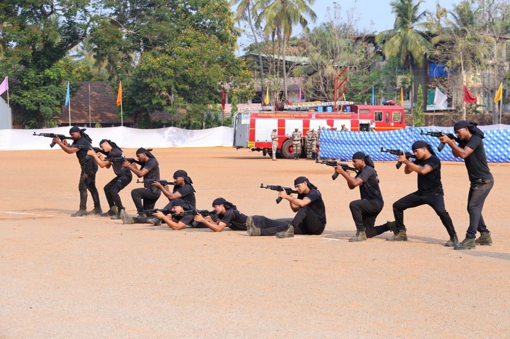 CISF personnel showcase spectacular stunt display in Karwar as part of Cyclothon-2025