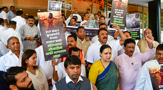 SP MLA Abu Azmi Suspended from Maharashtra Assembly for Aurangzeb Praise