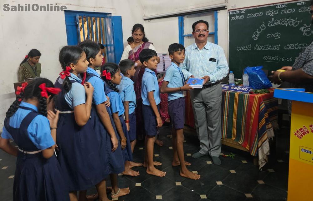 Former student sets inspiring example by donating notebooks to alma mater in Bhatkal