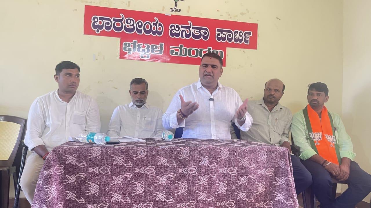 Bhatkal: BJP Demands Immediate Closure of Recently Opened Hi-Tech Fish Market