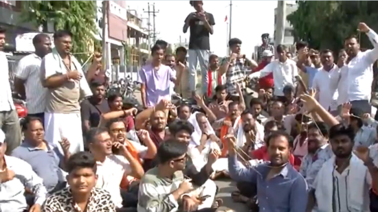 Kalaburagi: Brahmin community protests after students asked to remove sacred thread during NEET exam