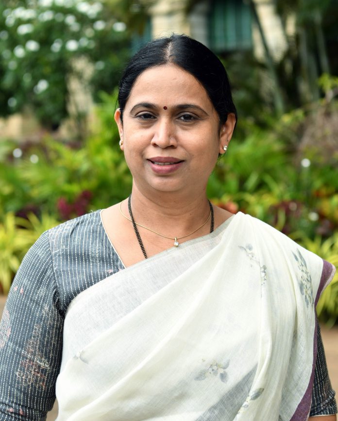 Karnataka Minister challenges C T Ravi to take oath at Dharmasthala to prove truth in derogatory remarks case