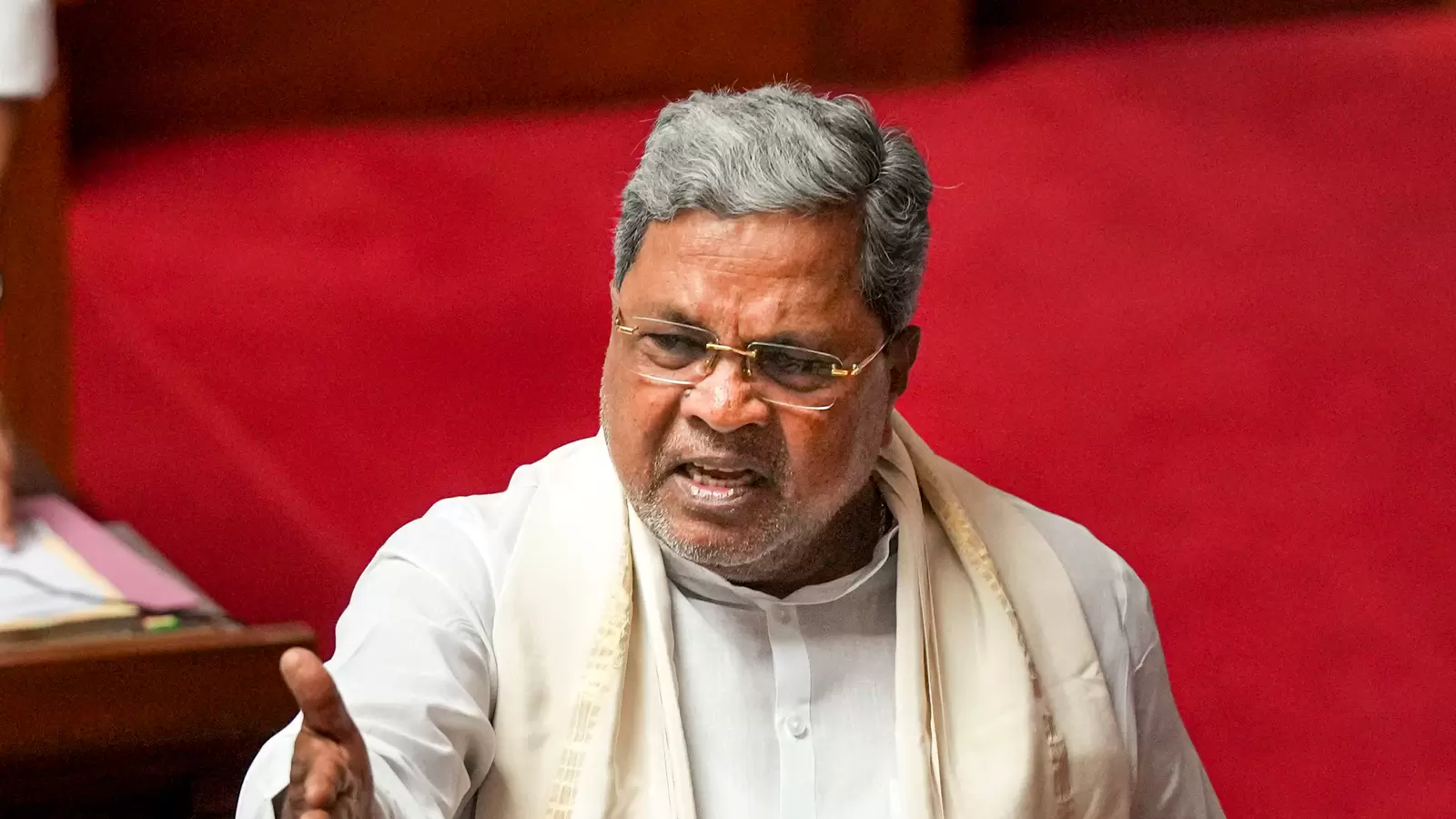 BJP protests cadre’s death; Siddaramaiah slams move as political drama